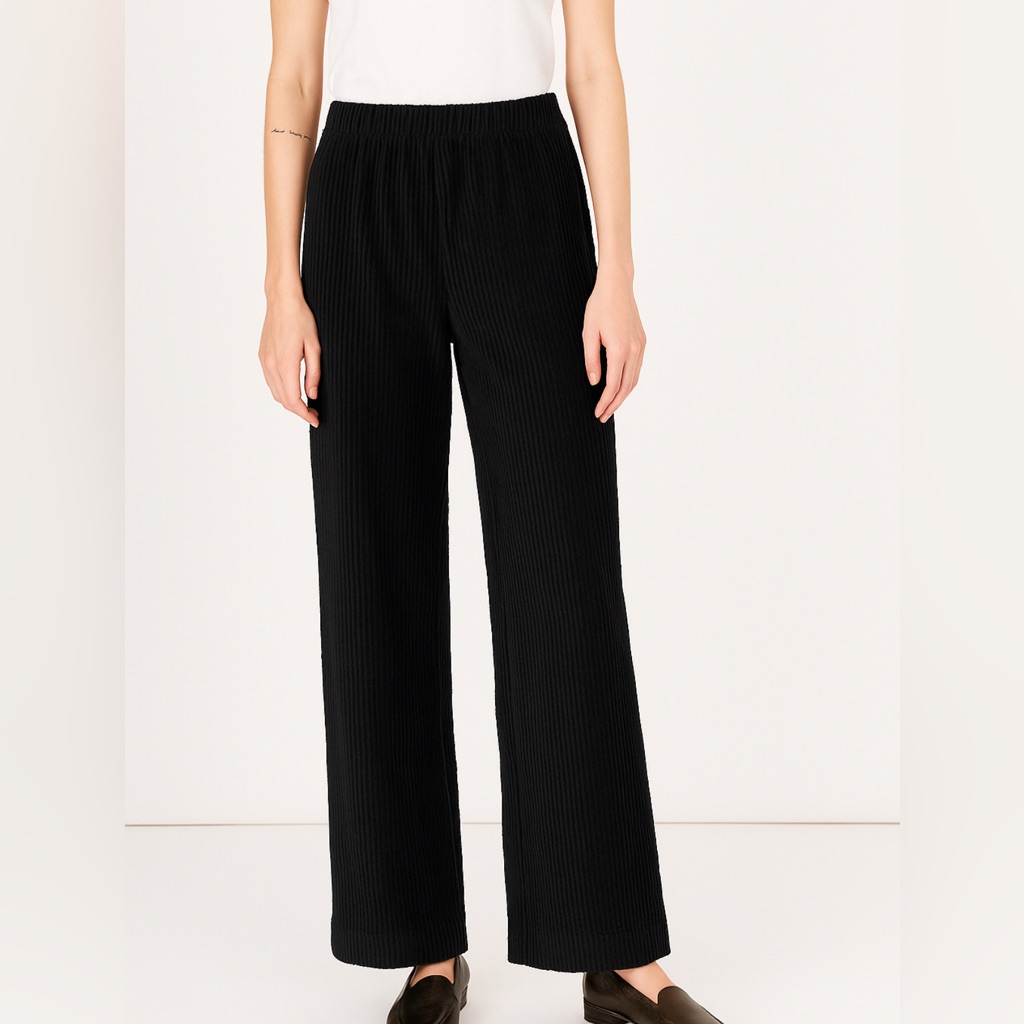 413 Black Velvet Textured Pant